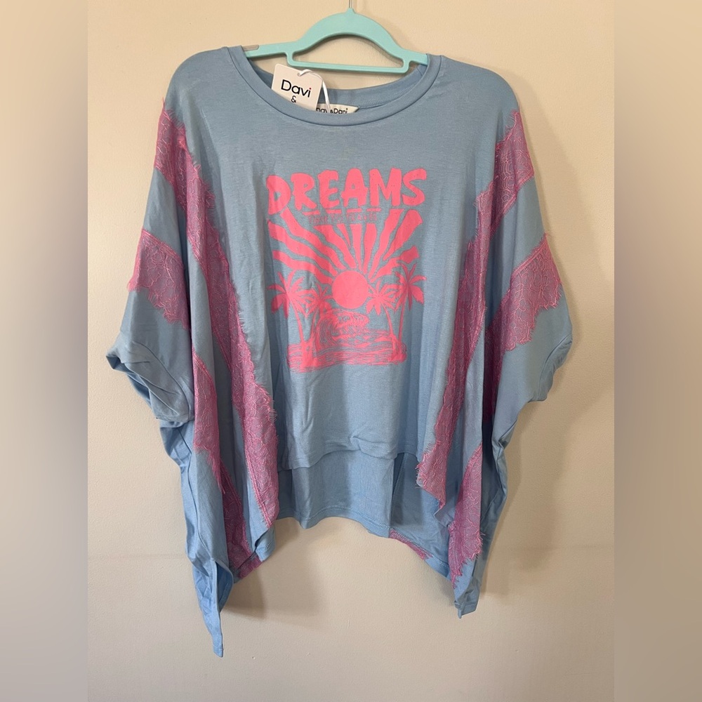 DAVI & DANI Light Blue Short Sleeve Tee with Pink "DREAMS" Graphic
